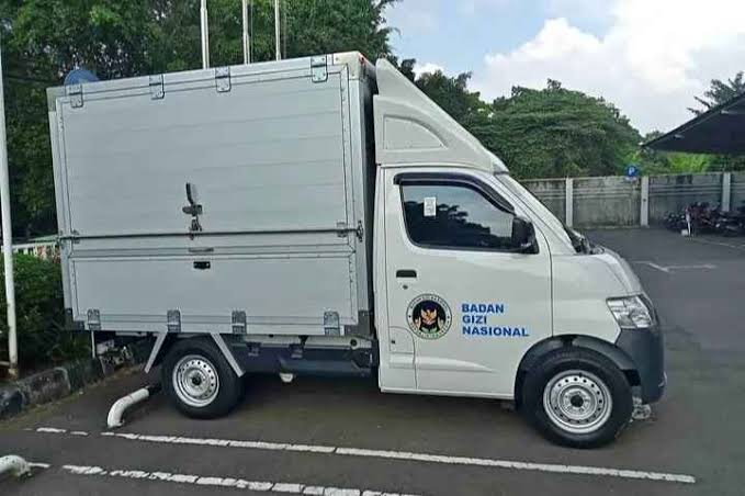 Mobil operasional Satuan Pelayanan Pemenuhan Gizi (SPPG) pendukung program Makan Bergizi Gratis (MBG).